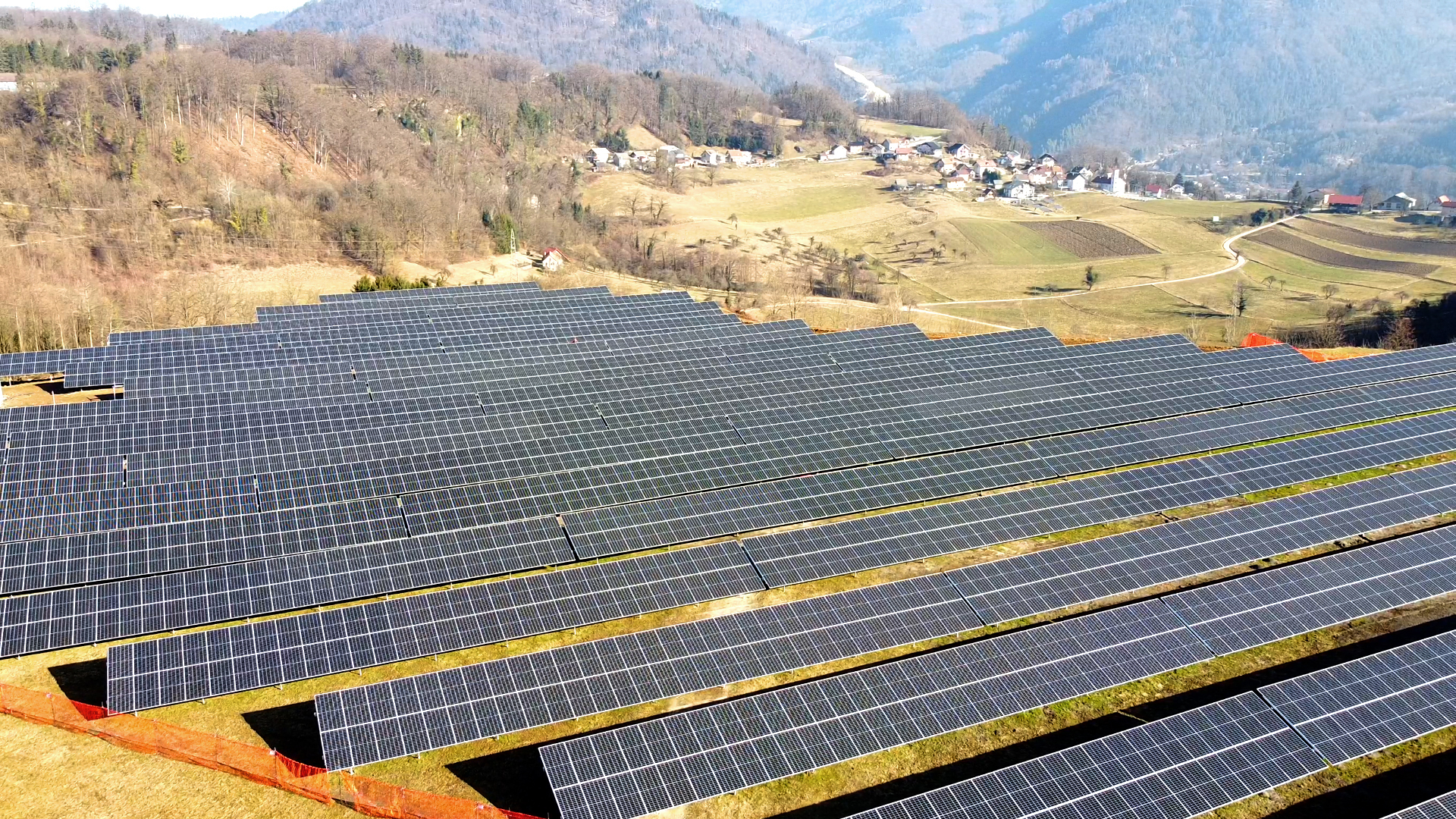 Odprto glasovanje za najboljši energetski projekt 2023 – glasujte za sončno elektrarno Prapretno!